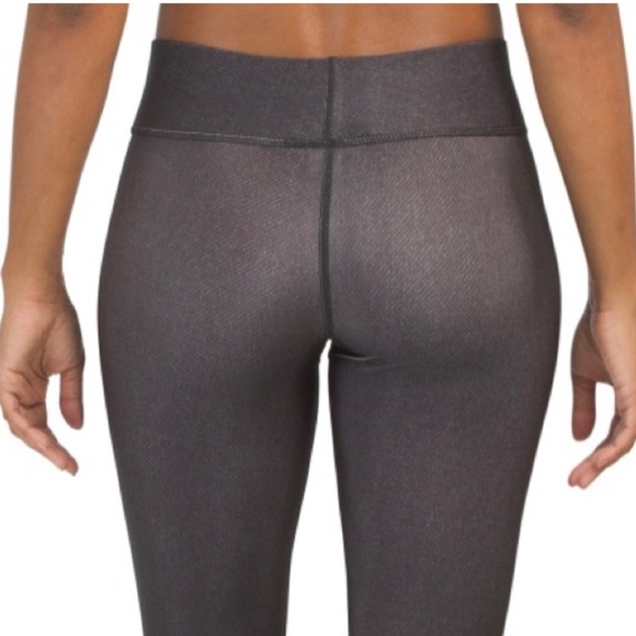 TEREZ•Disney Darth Vader Star Wars leggings small NWT - Picture 3 of 4